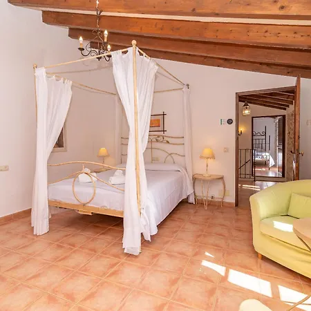 Perdiu Vell Petit By Sealand Pollensa