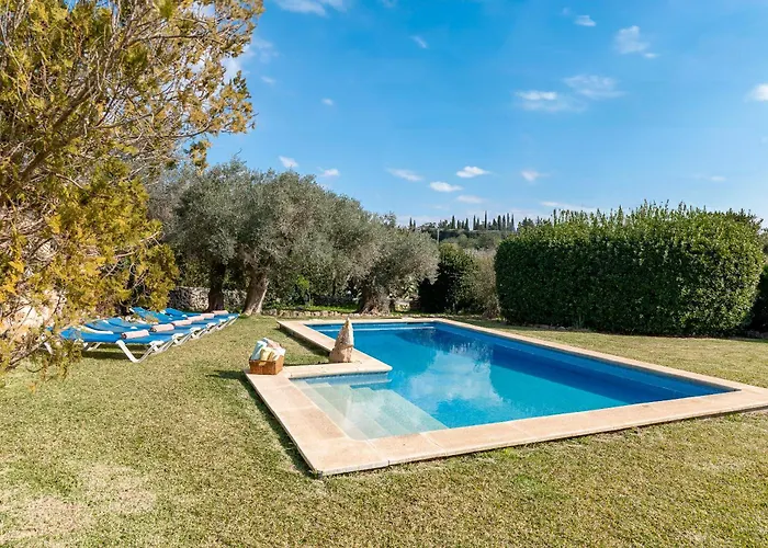 Perdiu Vell Petit By Sealand Pollenca